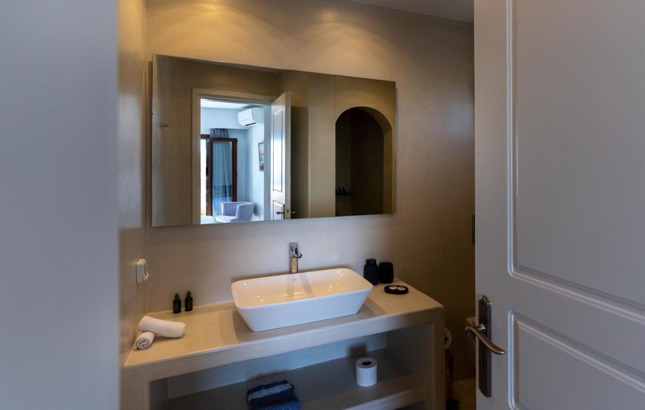 Anamnesis City Spa Fira  Extérieur photo